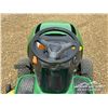 Image 7 : 2005 JOHN DEERE L111 42 IN. RIDING MOWER