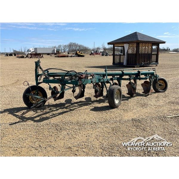 OLIVER 4441 6 BOTTOM PLOW