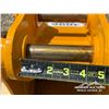 Image 9 : MINI EX 10 IN. DIG BUCKET W/ HYDRAULIC THUMB