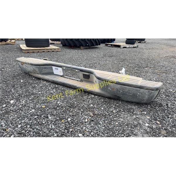 1999-2006 CHEV REAR BUMPER