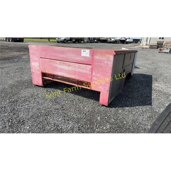 PICK UP TOOL BOX BED 8'