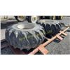 Image 5 : MASSEY 750 COMBINE TIRES GENERAL FARM-TRAC 28L26