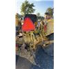 Image 18 : MASSEY FERGUSON 40E MFWD TRACTOR & BUCKET