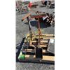 Image 4 : ADJUSTABLE STANDS