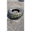 Image 2 : TIRE & TUBE 18.4-30 GENERAL FARM-TRAC