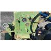 Image 11 : JOHN DEERE 60 TRACTOR