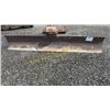 Image 2 : 8' SCRAPER BLADE 3 PT HITCH / REVERSIBLE