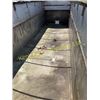 Image 9 : ALUMINUM TANDEM AXLE 1000 BUSHEL TRAILER