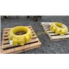 Image 2 : JOHN DEERE WHEEL WEIGHTS 205 KG & 72 KG