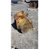 Image 4 : BACHOE 28" BUCKET