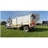 Image 8 : 2007 FREIGHTLINER M2 106 PACKER TRUCK