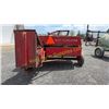 Image 4 : MASSEY FERGUSON 10' BALER