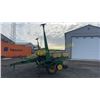 Image 2 : JOHN DEERE 7000 CORN PLANTER 4 ROW N
