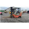 Image 2 : 2010 TOYOTA 7FGCU25 FORKLIFT
