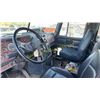Image 11 : 2001 MACK CL-713-700 DUMP TRUCK