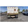 Image 4 : 2001 MACK CL-713-700 DUMP TRUCK