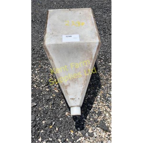 WHITE CONE FEEDER