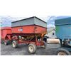 Image 2 : TURNCO V BOX 300 BUSHEL