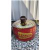 Image 4 : ANTIQUE GAS CANS
