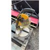 Image 1 : COMPOUND MITER SAW 8 1/4"