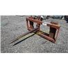 Image 1 : JD 245 BALE SPEAR 36"