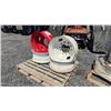 Image 1 : HUB PILOTED 22.5 BUD RIMS