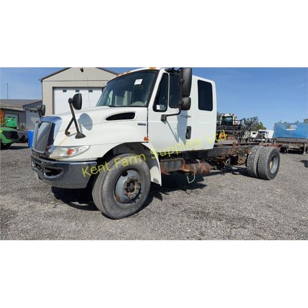 2010 IHC 4300 TRUCK DURASTAR