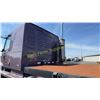 Image 15 : 2000 VOLVO VVN ROLL OFF AND BED TRUCK