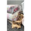 Image 2 : R38 FACED 24" W X 48" L 64 SQ' PER BAG 4 BAGS