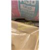 Image 3 : R38 FACED 24" W X 48" L 64 SQ' PER BAG 4 BAGS