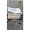 Image 5 : R11 - 23" W X 93" L  193 SQ' PER BAG X 8
