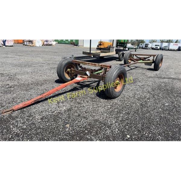 JOHN DEERE 15' RUNNING GEAR