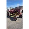 Image 13 : INTERNATIONAL FARMALL  140