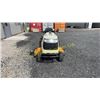 Image 8 : CUB CADET SUPER LT1550 LAWN MOWER