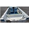 Image 10 : VINTAGE FIBERGLASS BOAT & TRAILER 16'