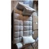 Image 2 : White tufted leather sofa