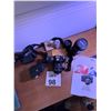 Image 1 : NIKON 2020 AF FILM SLR CAMERA KIT BLACK BODY WITH LENSES AND FLASH 1980S