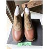 Image 2 : AUTHENTIC COACH BOOTS SIGNATURE CANVAS LEATHER TRIM LUG SOLE BRAND NEW