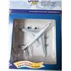 Image 3 : GEMINI JETS AIRPLANE DIECAST MODEL BRITISH AIRWAYS 1:400 SCALE BOEING 747-400 AND BOEING 777-200 EAR