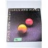 Image 1 : VINYL RECORD ALBUM JACKET VENUS AND MARS