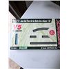 Image 1 : KATO UNITRACK INNER OVAL TRACK SET PLASTIC TRACK V5 VARIATION 5 N SCALE 20-864-1