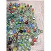 Image 2 : VINTAGE MARBLES UNKNOWN GLASS MIXED COLORS LARGE LOT