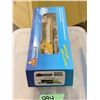 Image 2 : HO SCALE DIESEL LOCOMOTIVE BROADWAY LIMITED BLUELINE EMD SD40-2 AT&SF #5032 DCC READY