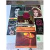 Image 1 : VINYL RECORD LOT MIXED GENRE LP ALBUM JACKETS