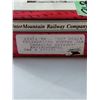 Image 2 : INTERMOUNTAIN RAILWAY COMPANY HO SCALE CN CYLINDRICAL HOPPER CAR 377971
