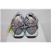 Image 4 : Nike Flyknit Bloom (Taupe Grey/Black-wolf grey)