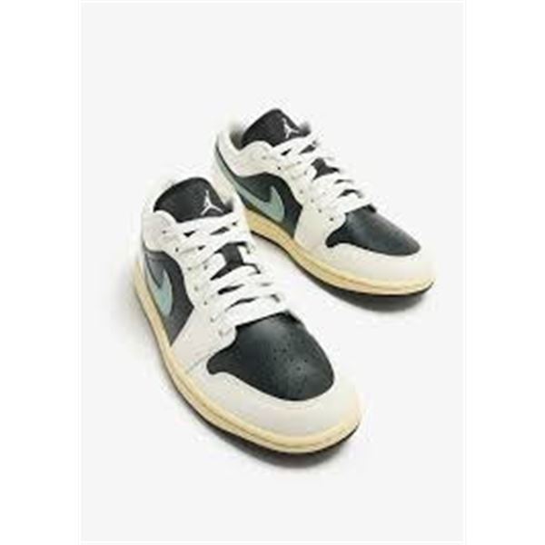 Nike WMNS Air Jordan 1 Low (Anthracite/Jade Smoke-Sail)