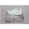 Image 2 : QC Cloud 6 (White)