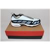 Image 3 : Nike Air Max SNDR W (Silver/Black-White-Anthracite)