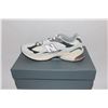Image 2 : New Balance U2010TT0 (Grey Beige)